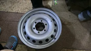Hilux Vigo Silver Ordinary Rims Size 17