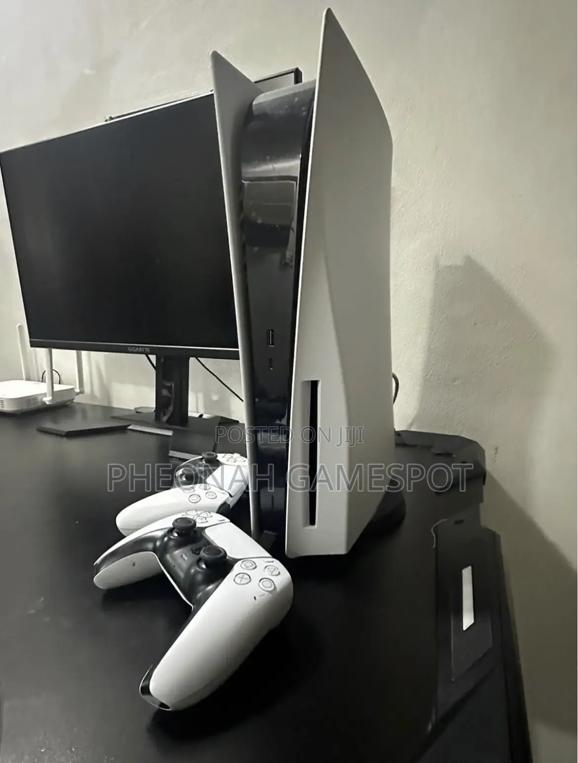 Playstation 5 Standard, 2 Pads, 4 Loaded Games, Like New.