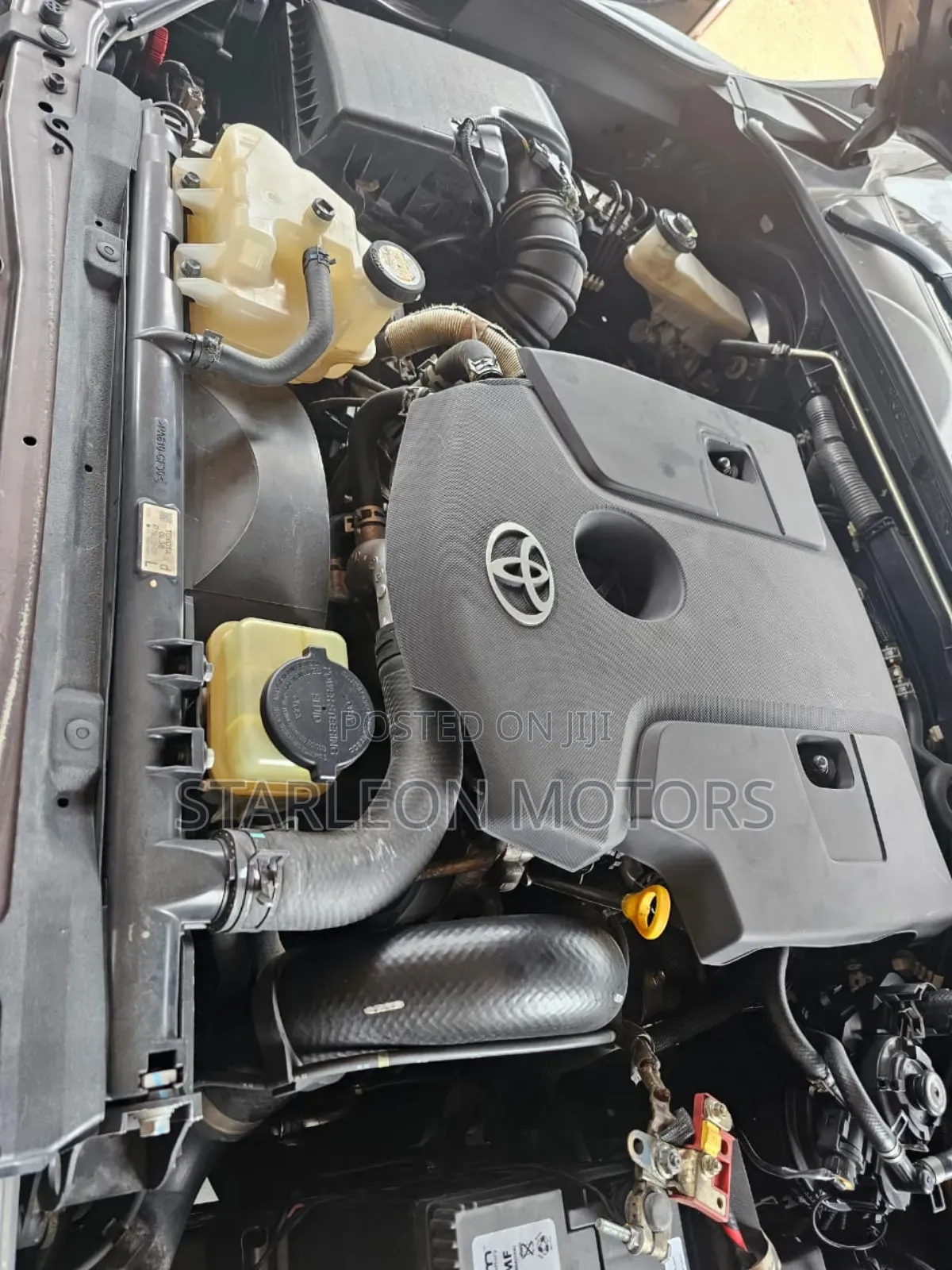 Toyota Hilux Revo Double Cab Deisel 2.8 RWD 2017 Gray