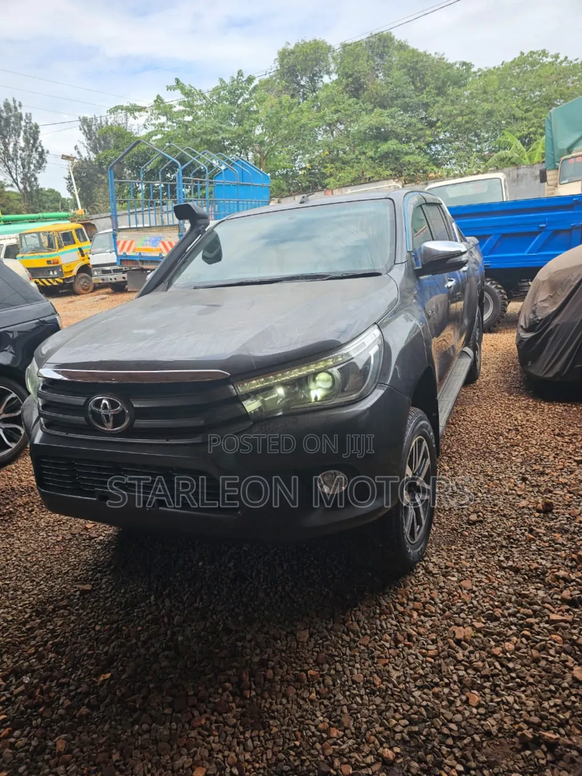 Toyota Hilux Revo Double Cab Deisel 2.8 RWD 2017 Gray
