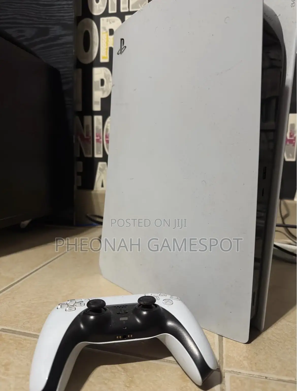 Ps5 Standard, Smooth Deal, 2 Pads, 5 Amazing Games Inside.