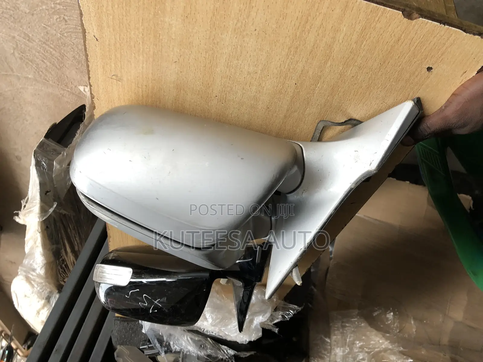 Mark X 2005 Side Mirrors