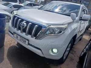 Toyota Land Cruiser Prado 2016 White