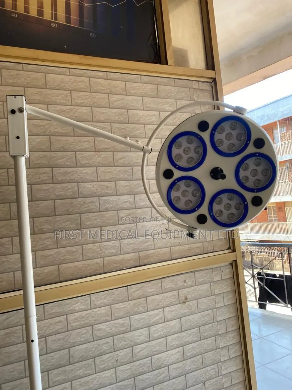Surgical Light- Mobile