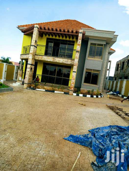 Upscale Living,Kira Home On Sell