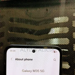 Samsung Galaxy M35 128 GB Gray