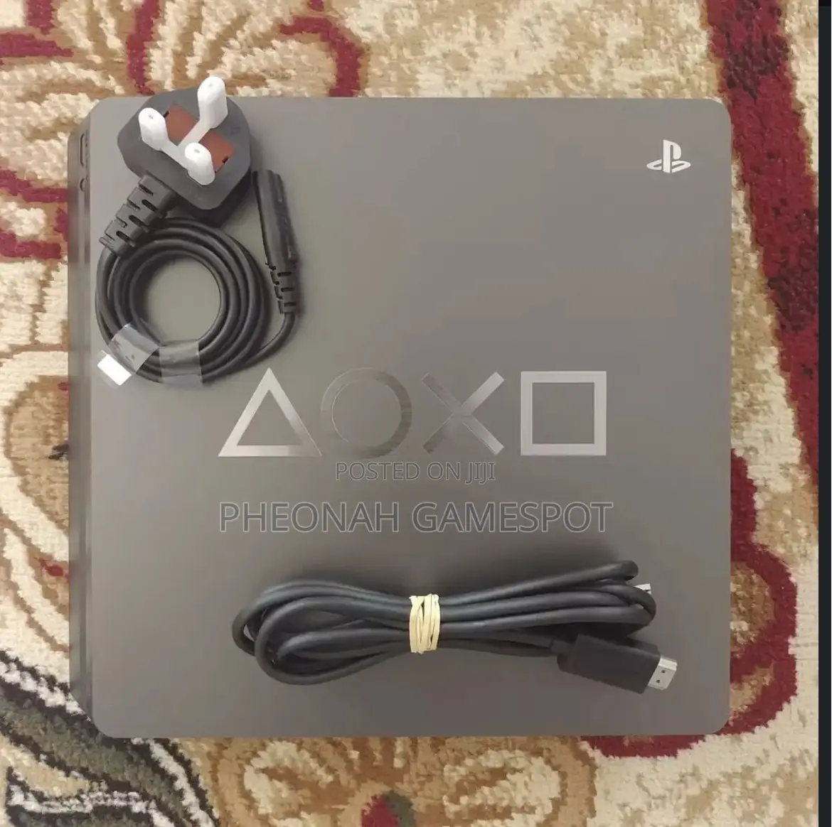 Ps4 Slim, Neat Console, 2 Pads, 16 Top Games Installed.