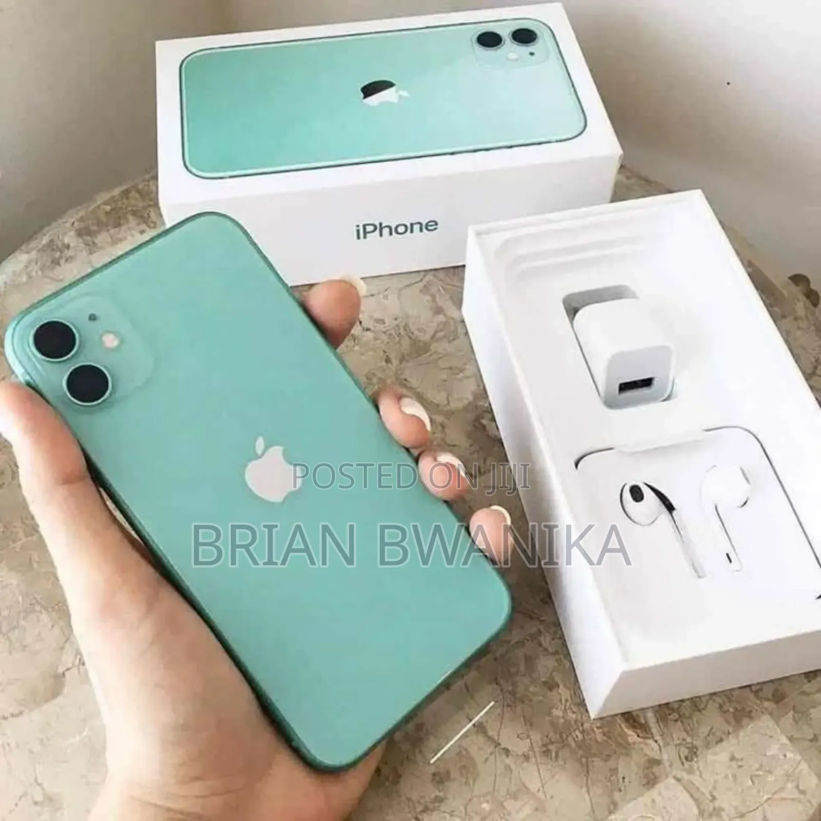 New Apple iPhone 11 64 GB Green