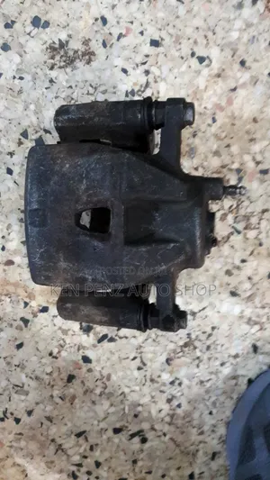 Toyota Ractis Brake Caliper