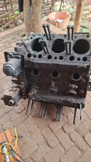 6 Cylinder Benz Actross Engine Block