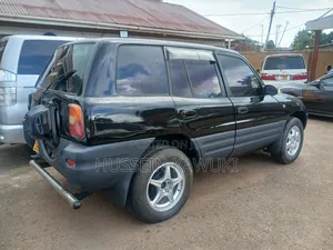 Toyota RAV4 1999 Black