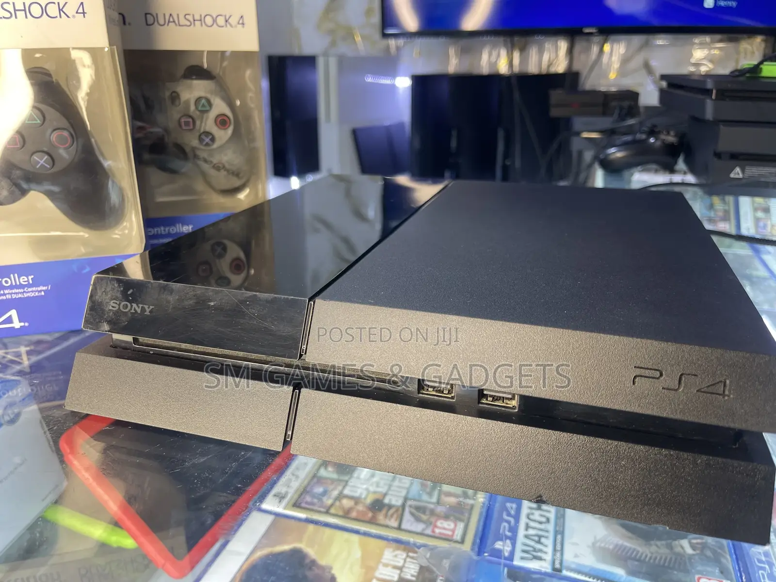 Playstation 4 Standard (Chipped With 10 Games and 2 Controllers )