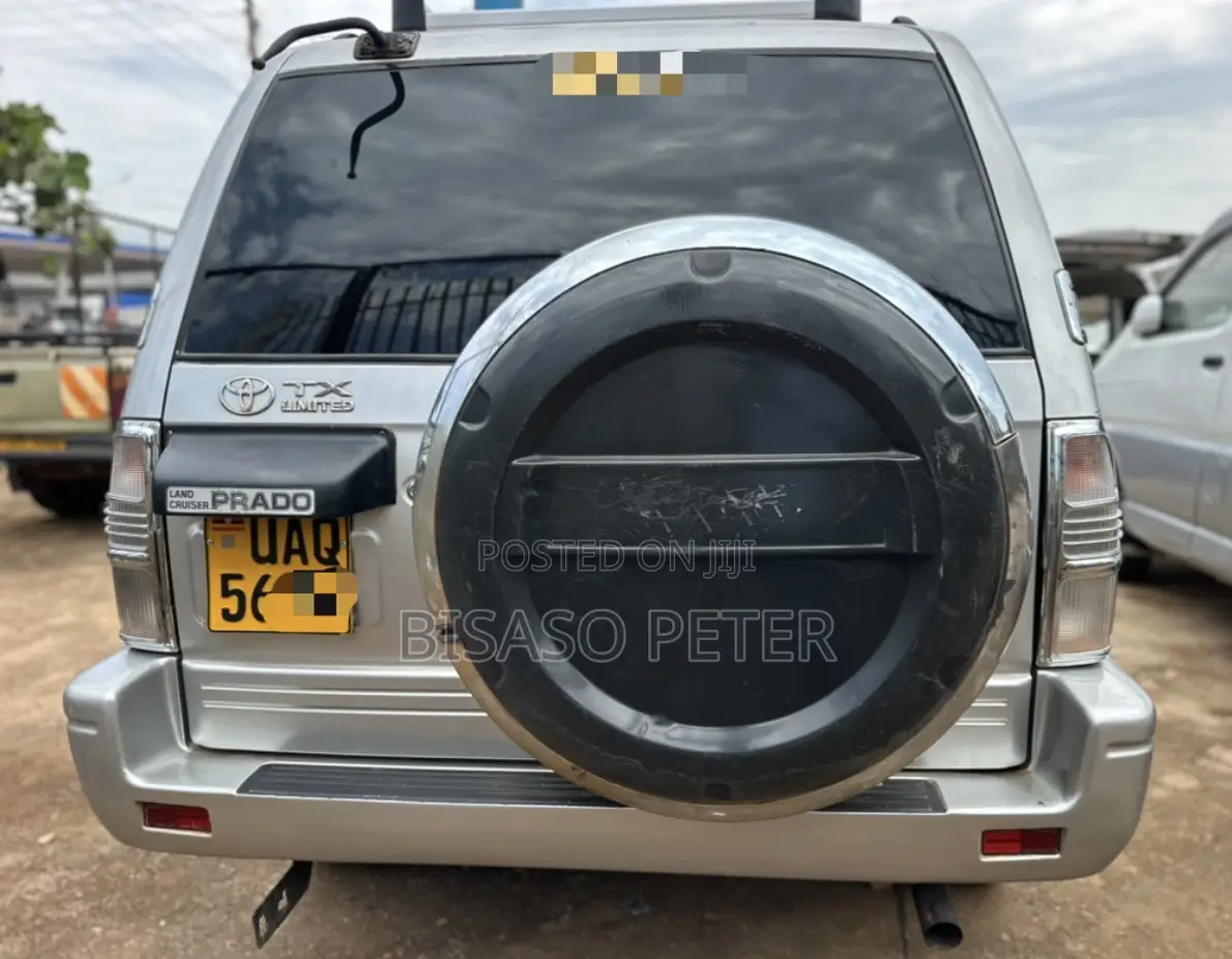 Toyota Land Cruiser Prado 2001 White