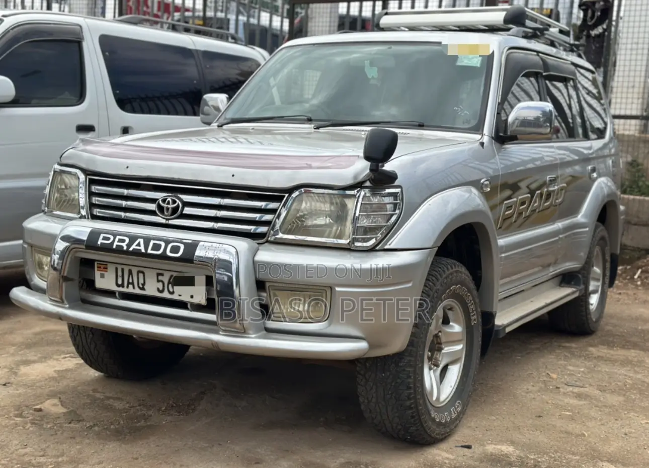 Toyota Land Cruiser Prado 2001 White