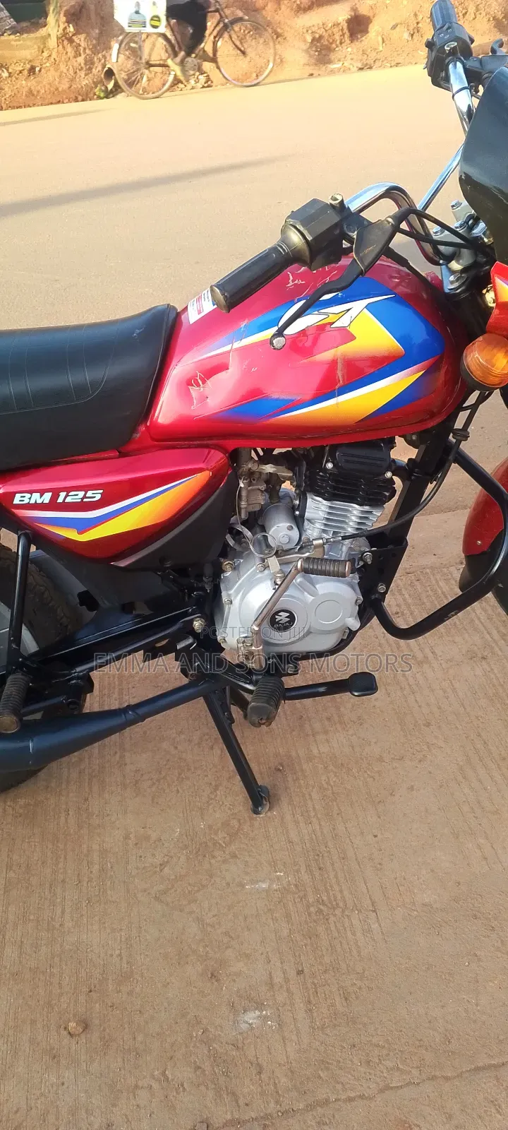 Bajaj Boxer 125 2024 Red