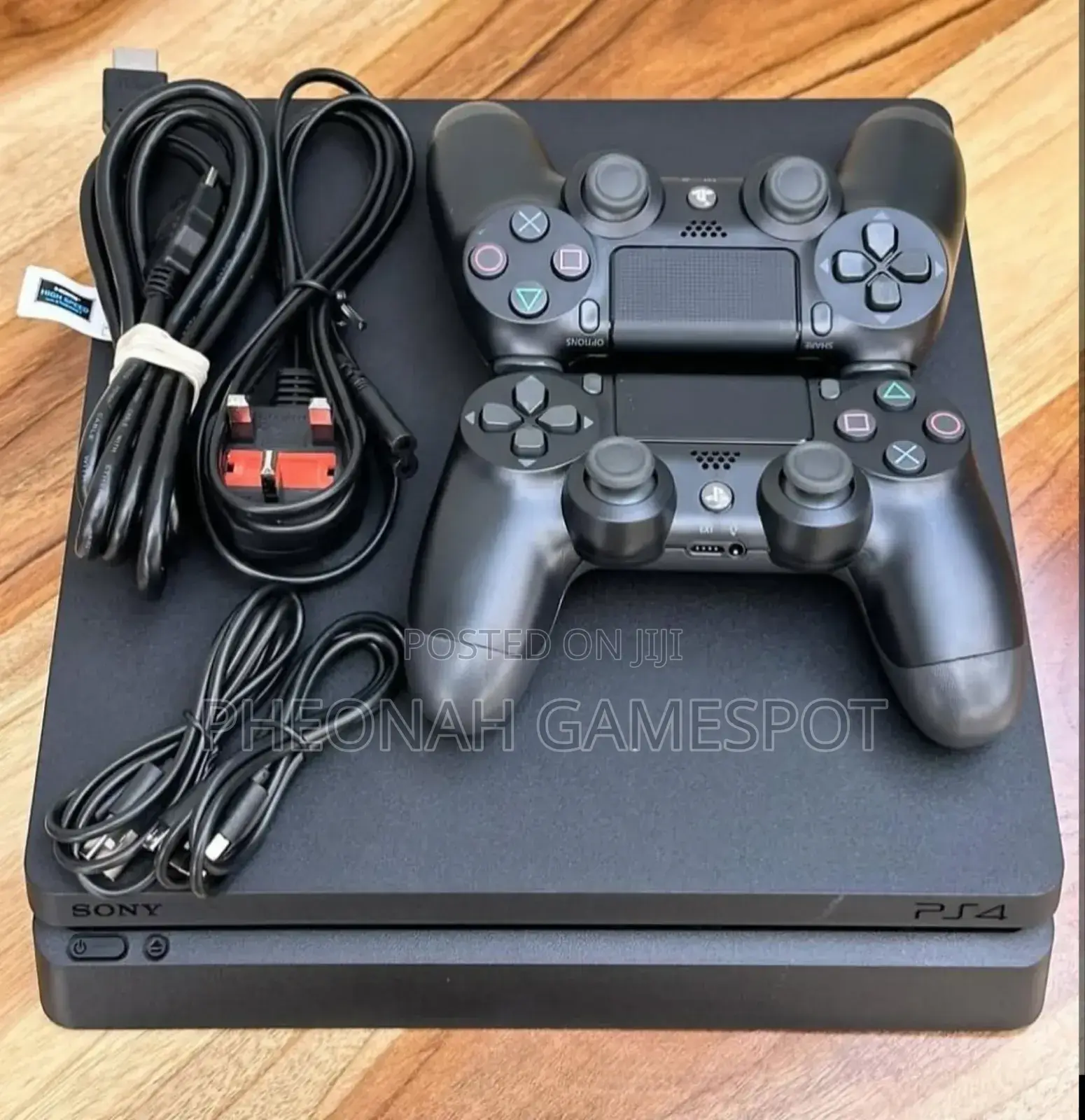 Ps4 Slim, Smooth Bundle, 2 Pads, 15 Great Titles Preloaded.