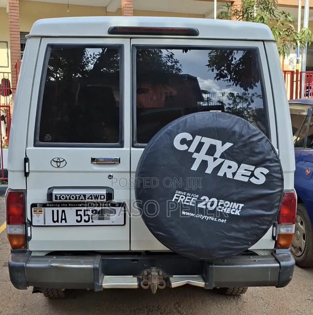 Toyota Land Cruiser Prado 2019 White