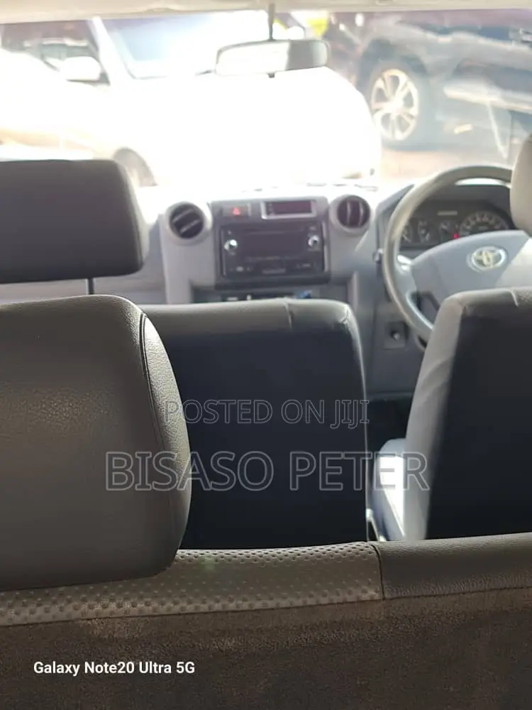 Toyota Land Cruiser Prado 2019 White