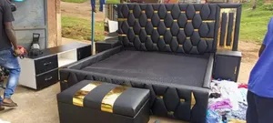 Black Golden Puzzle Bed