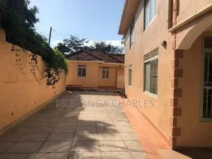 4bdrm Duplex in Fs Properties Ltd, Makindye for rent