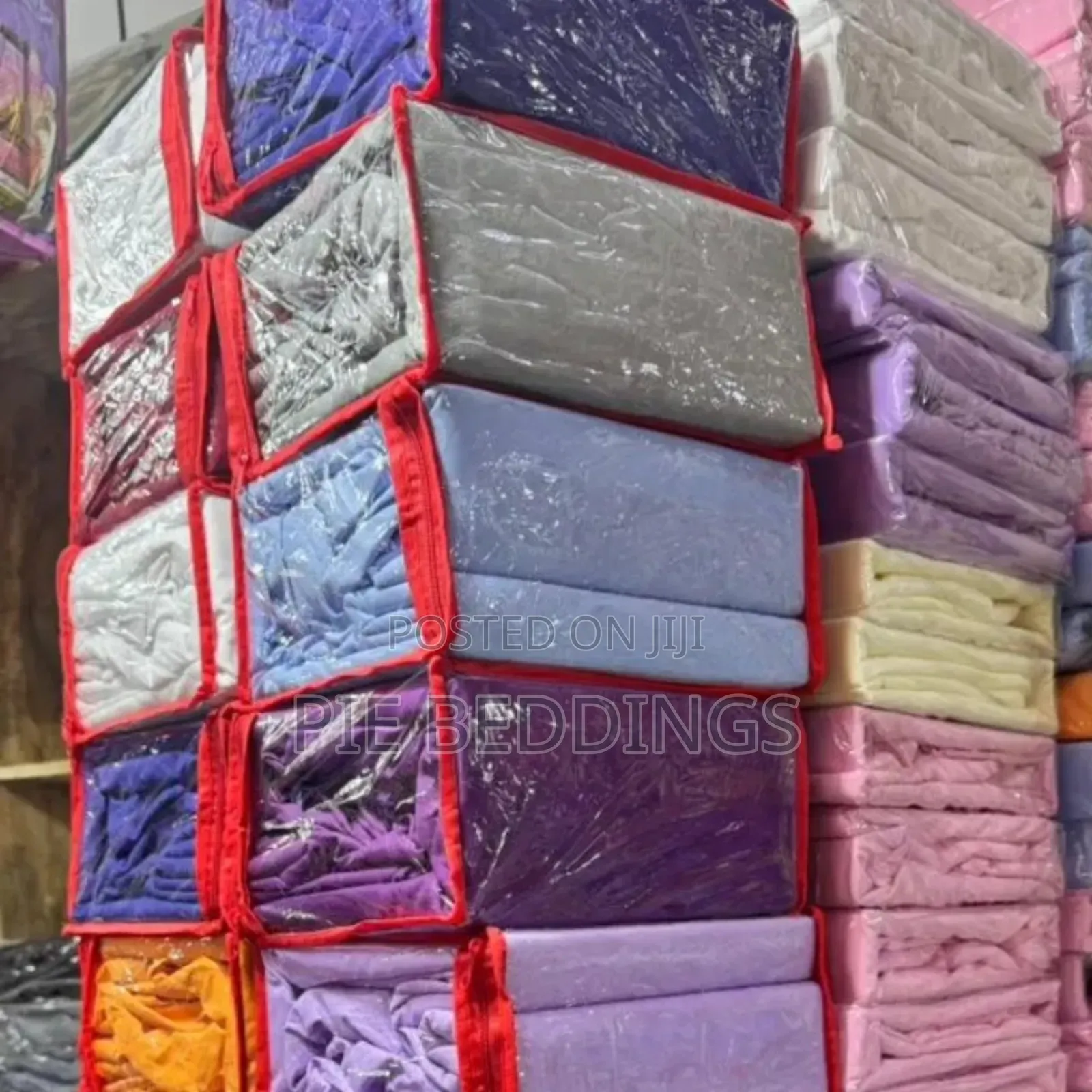 Quality Soft Cotton Bedsheets With Lastic and Pillow Cases