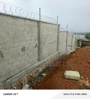 Electric Fence With Razorwire Double Fence