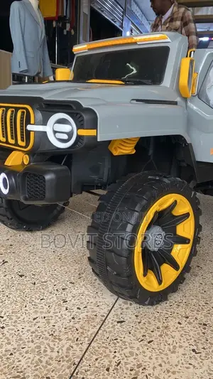 Durable Kids Electric Car Rechargeable and Has Its Remote