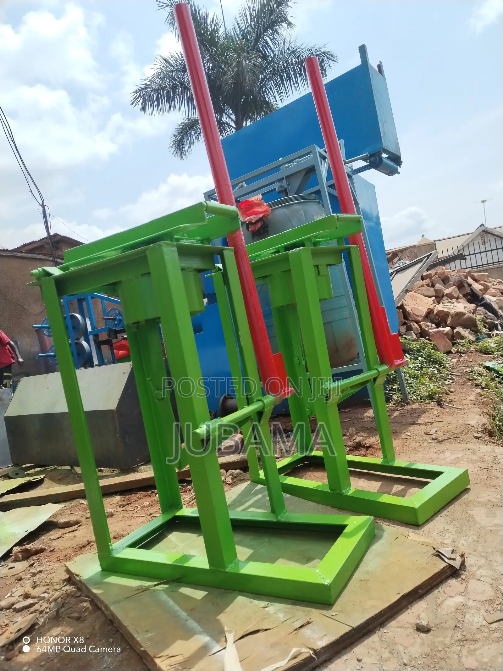 Affordable Manual Press - Honeycomb Making Briquettes Today!"