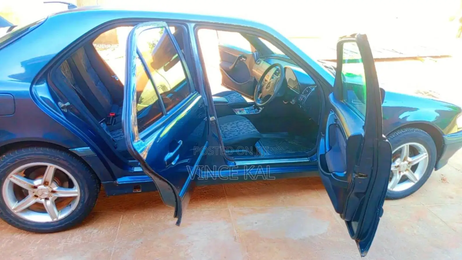 Mercedes-Benz C200 1999 Blue