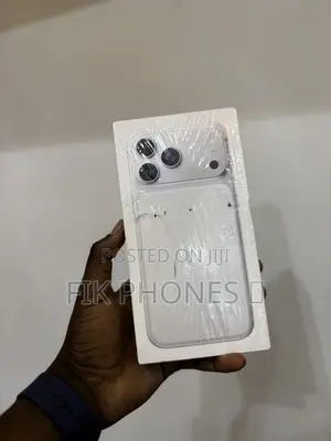 New Apple iPhone 17 Pro Max 256 GB Silver