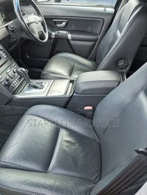 Volvo XC90 3.2 4dr SUV AWD (3.2L 6cyl 6A) 2010 Black