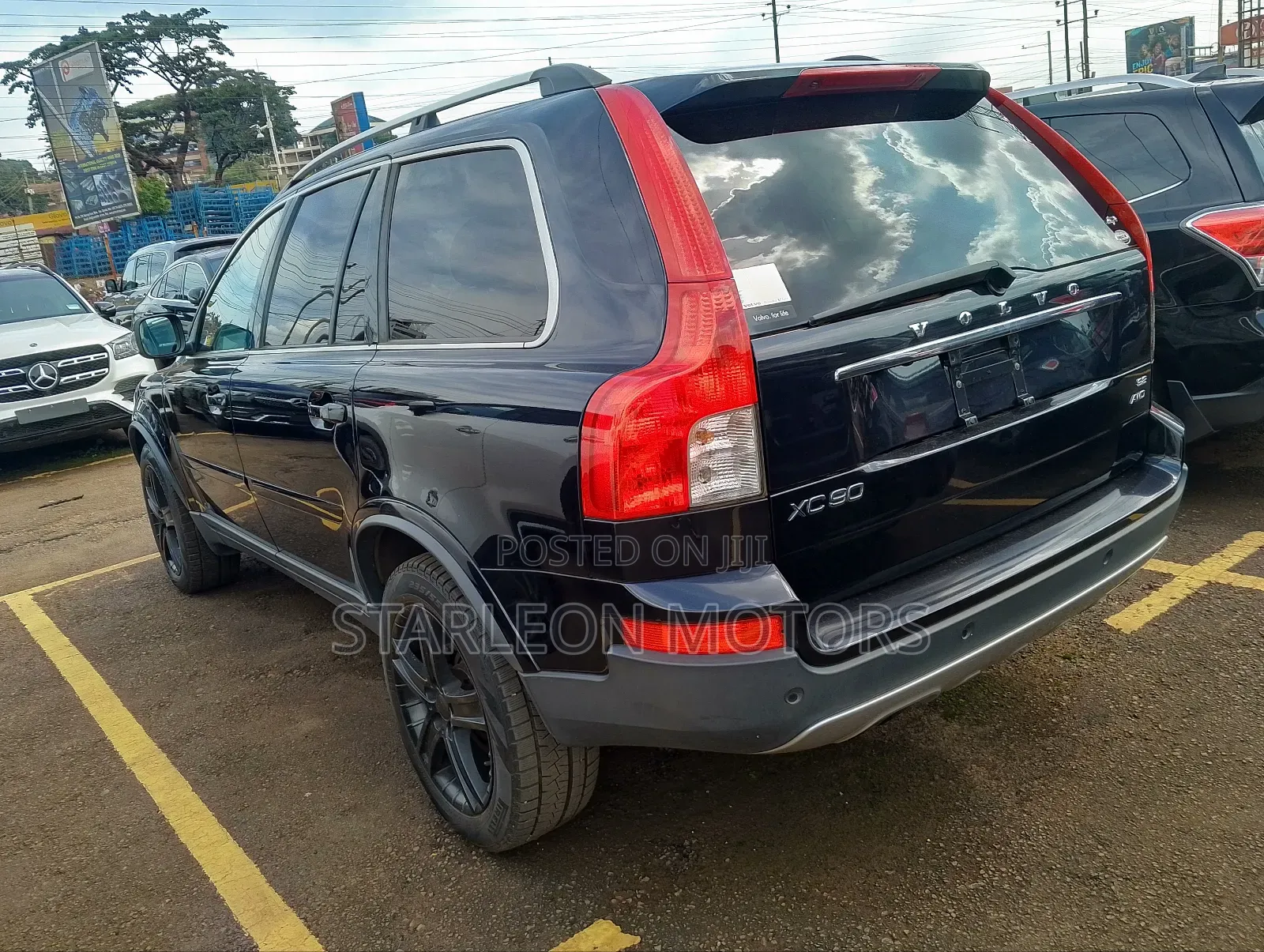 Volvo XC90 3.2 4dr SUV AWD (3.2L 6cyl 6A) 2010 Black