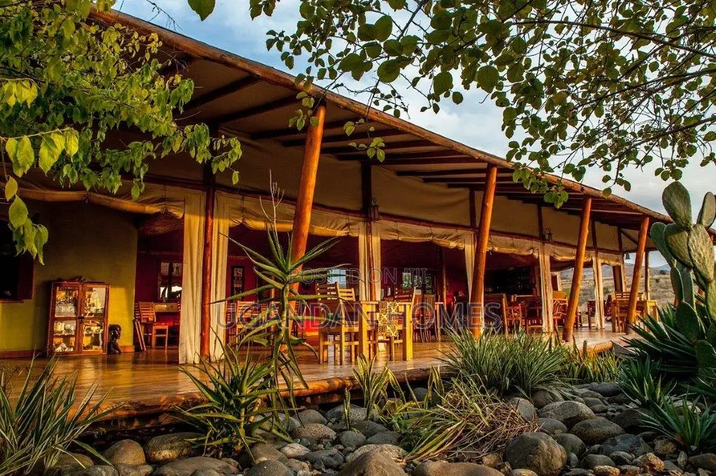 Safari Lodge Near Queen Elizabeth National Park for Sale