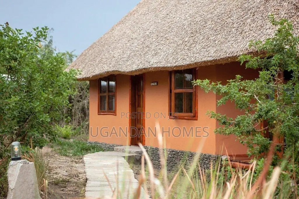 Safari Lodge Near Queen Elizabeth National Park for Sale