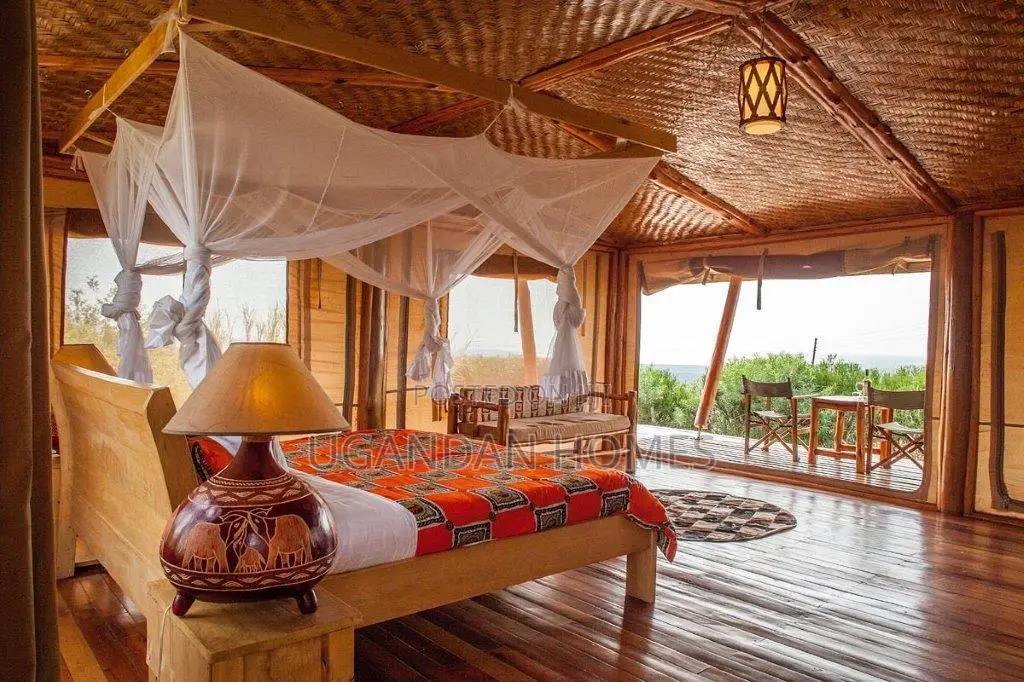 Safari Lodge Near Queen Elizabeth National Park for Sale