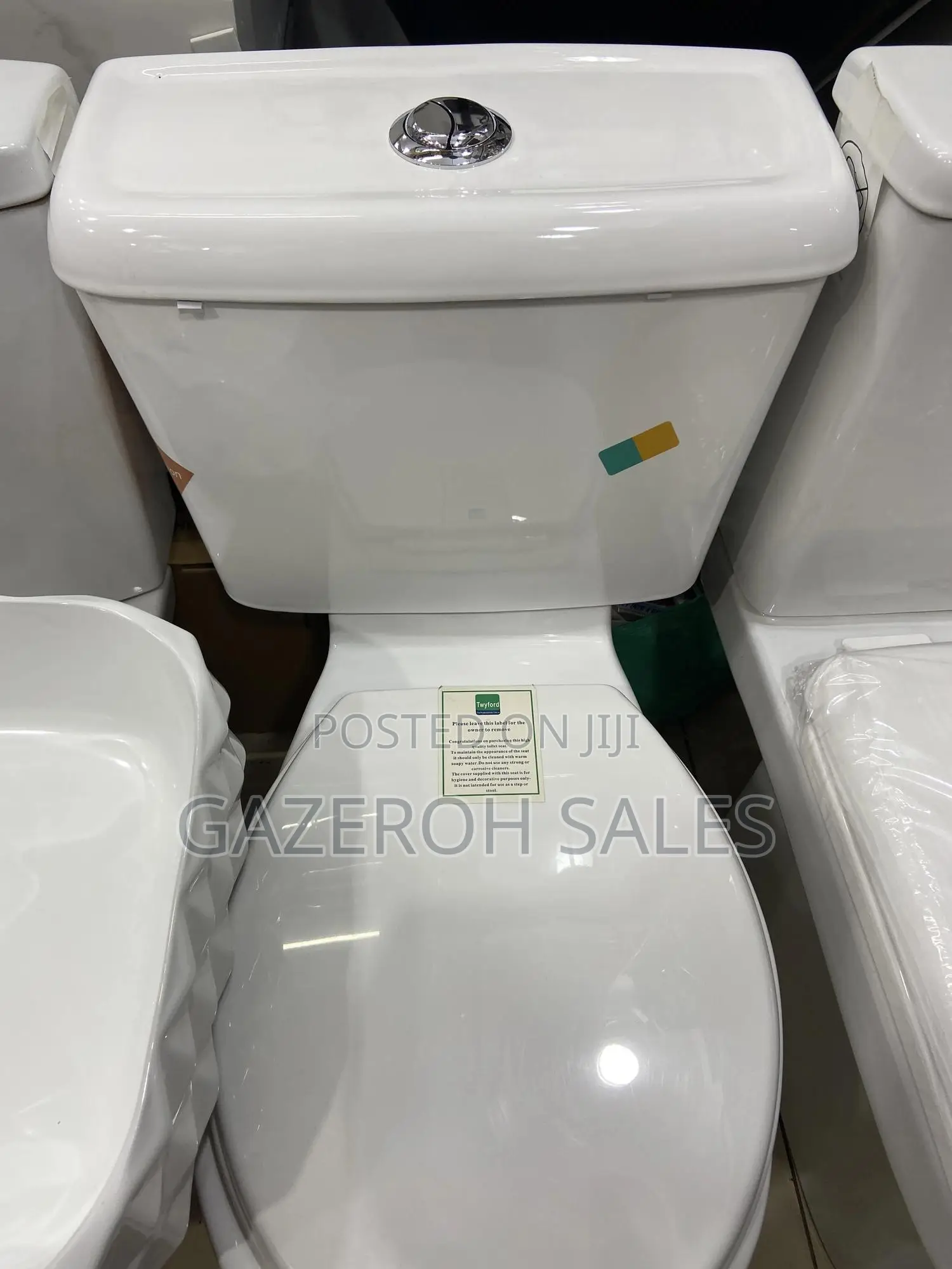 Twyford Complete Toilet Set.