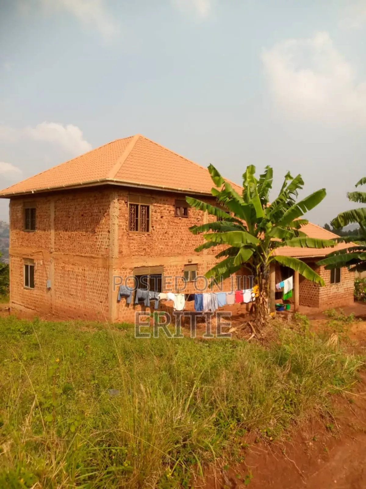 4bdrm House in Lavender Pr, Ssabagabo-Makindye for sale