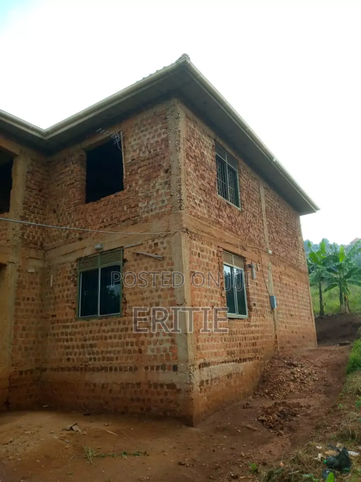 4bdrm House in Lavender Pr, Ssabagabo-Makindye for sale