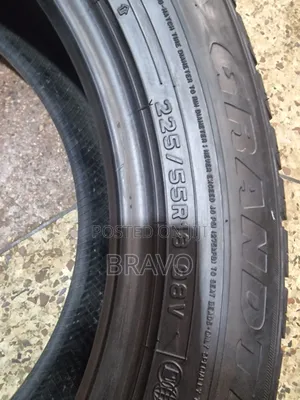 225/55r18 Dunlop Good Condition.