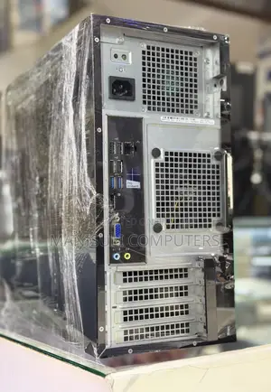 Desktop Computer Dell OptiPlex 7040 8GB Intel Core I7 HDD 500GB