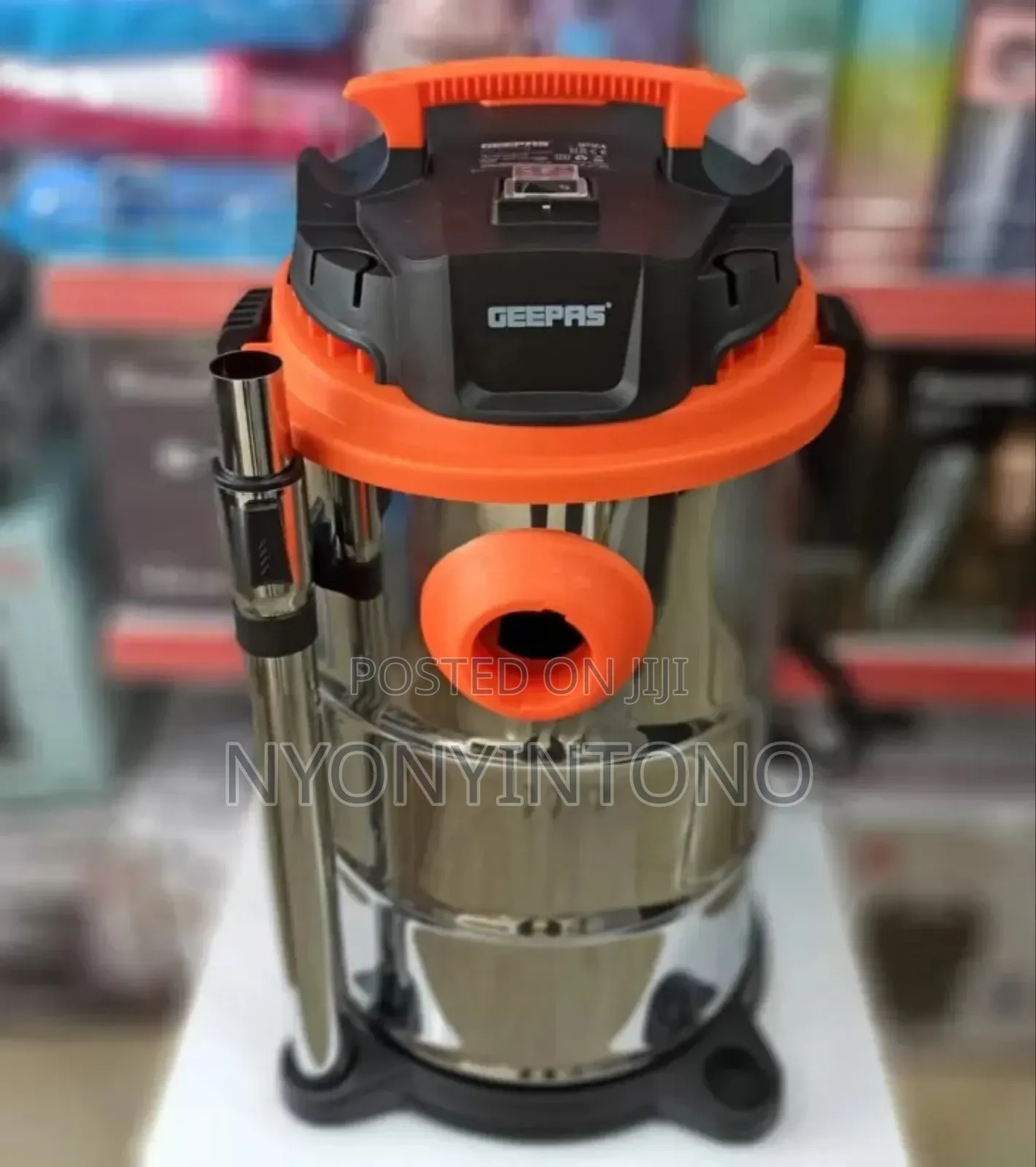 Geepas 30liters Wet and Dry Vacuum Cleaner Gvc19032