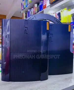 Playstation 3 Slim/Super Slim Console - 15 Games + 2 Pads!