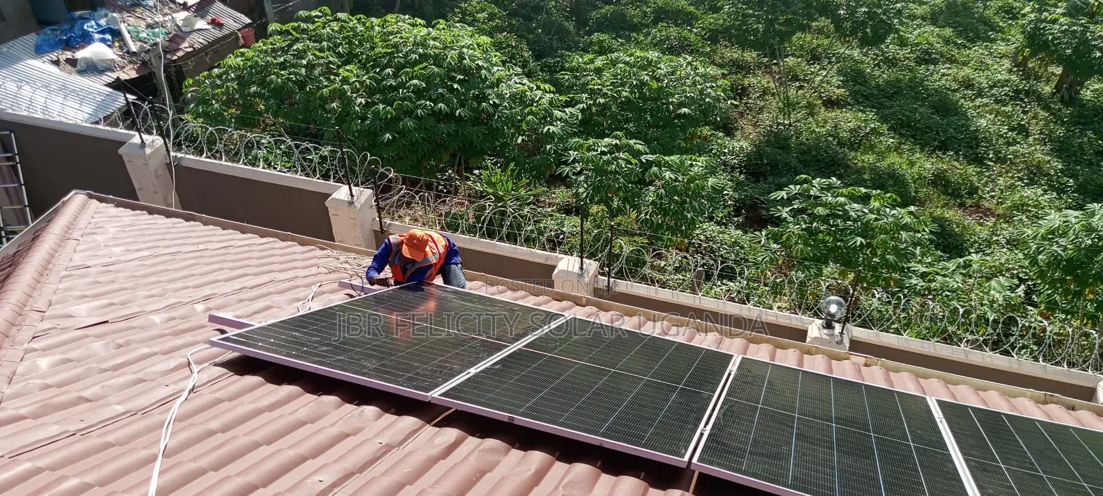 580w Monocrystaline Panels