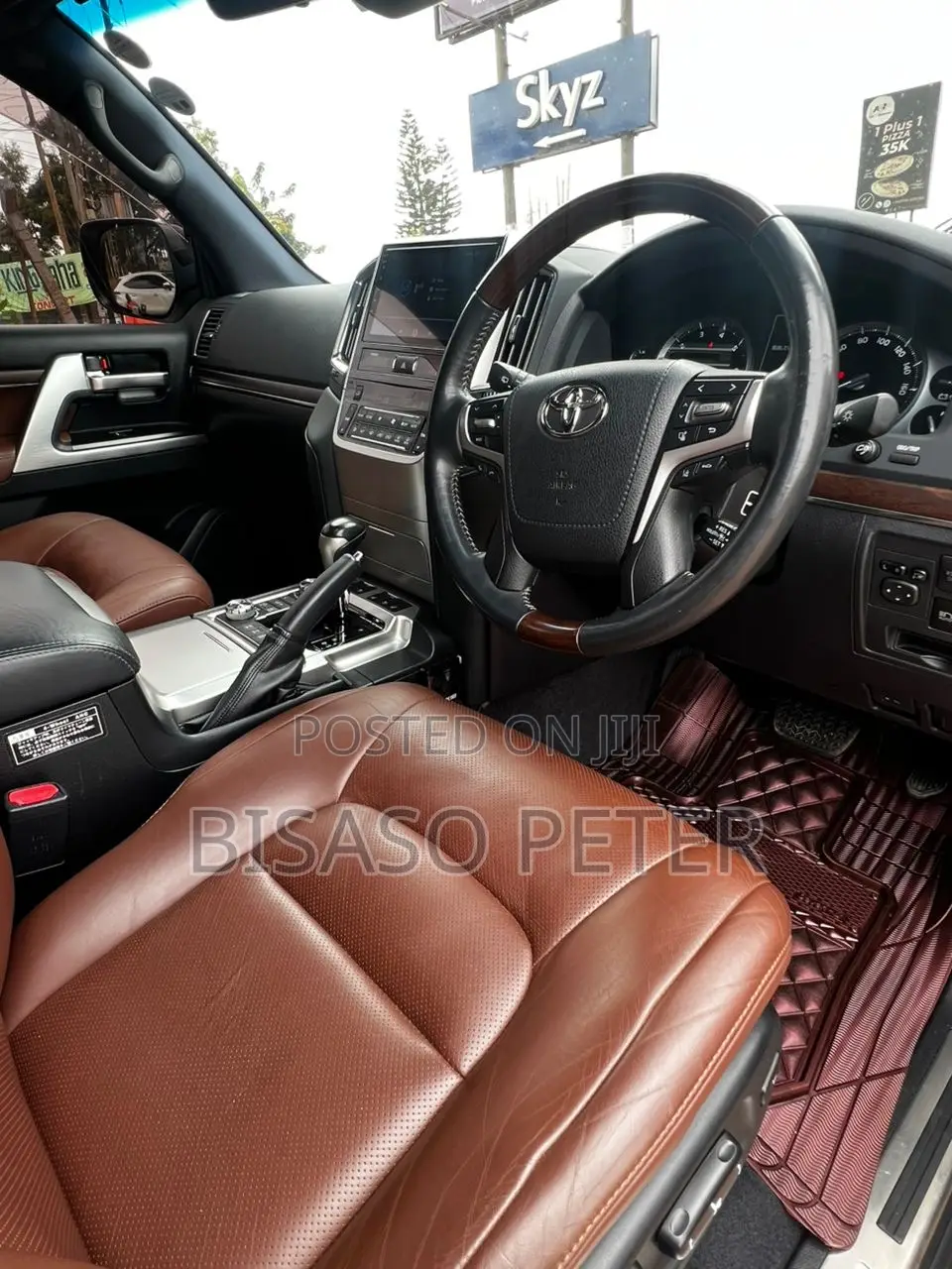 Toyota Land Cruiser 4.6 V8 ZX 2017 White