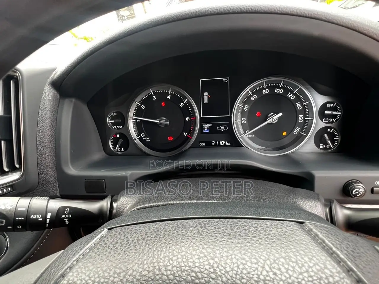 Toyota Land Cruiser 4.6 V8 ZX 2017 White