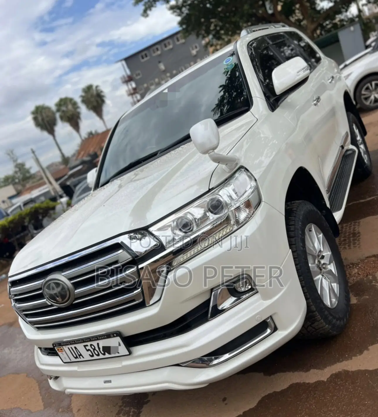 Toyota Land Cruiser 4.6 V8 ZX 2017 White