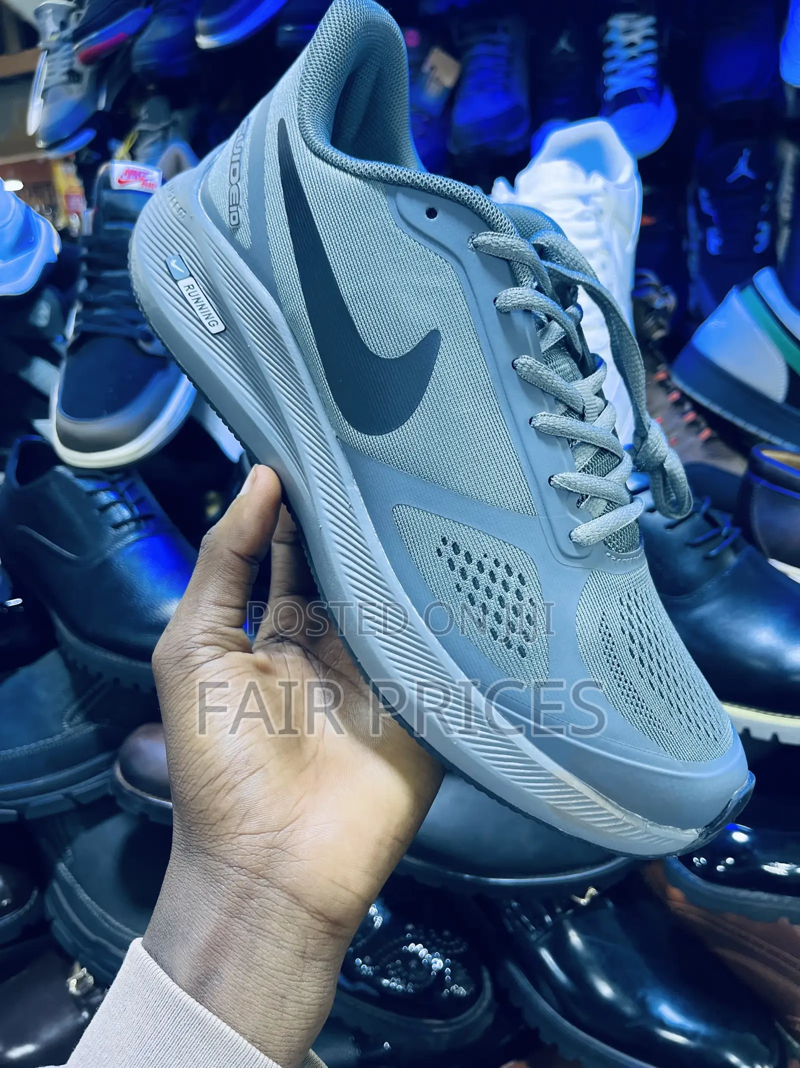 Runners Laced Nike Canvas Shoes Size 40-45