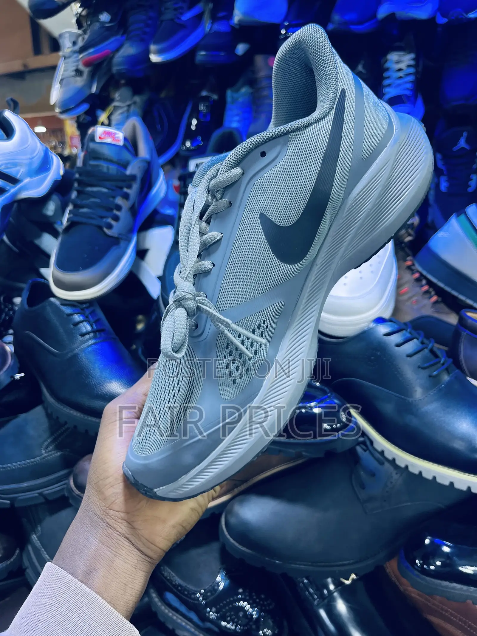 Runners Laced Nike Canvas Shoes Size 40-45