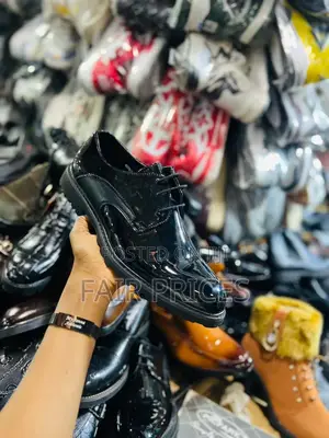 Non Polishable Shinny Oxfords Black