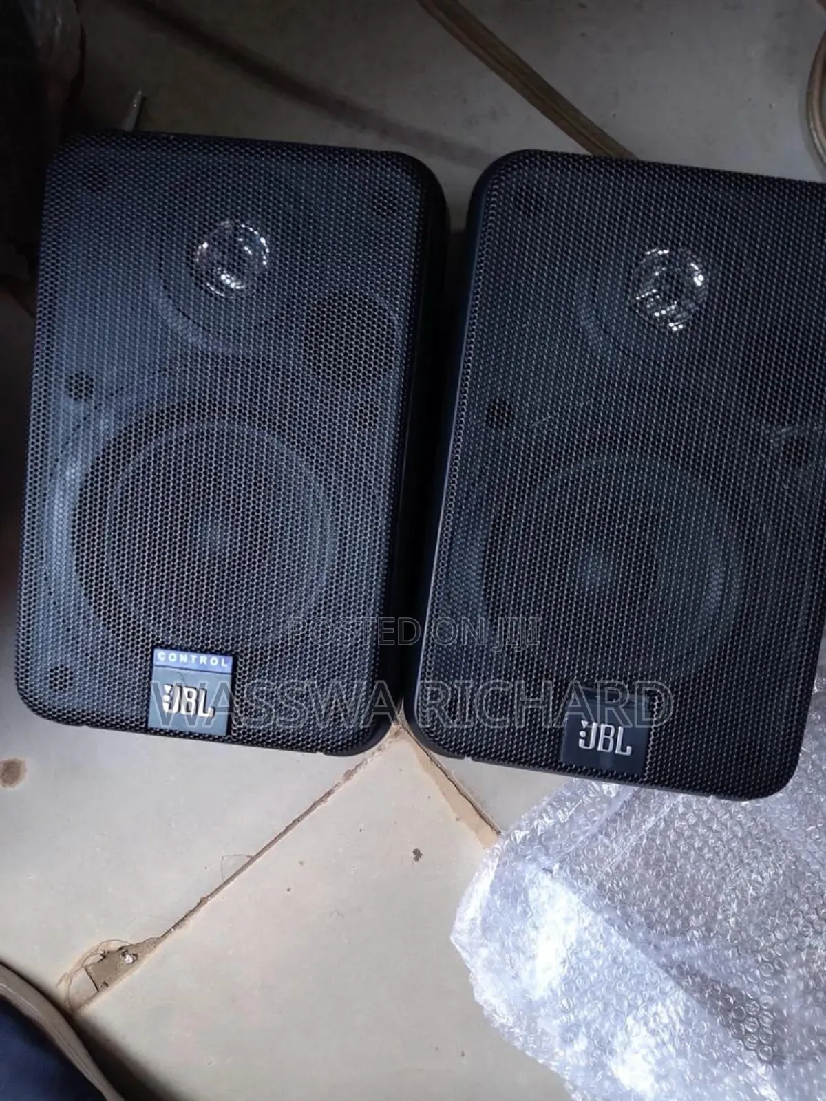 JBL Plastic Wall Mounted Speaker 4 Inches